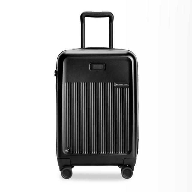 Essential 22" Carry-On Expandable Spinner