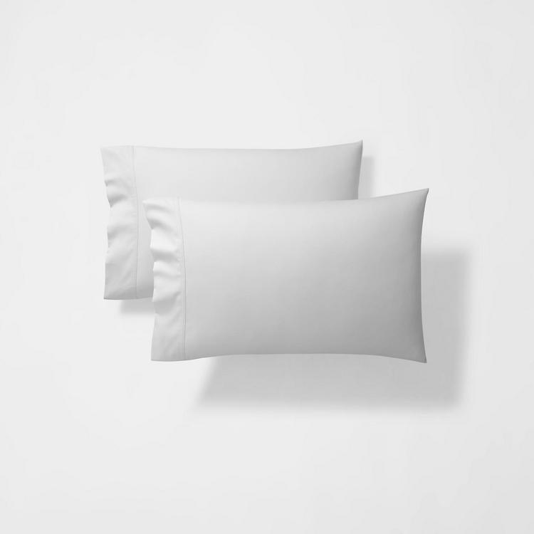 Lauren Ralph Lauren, Spencer Solid Pillowcase, Set of 2 | Zola
