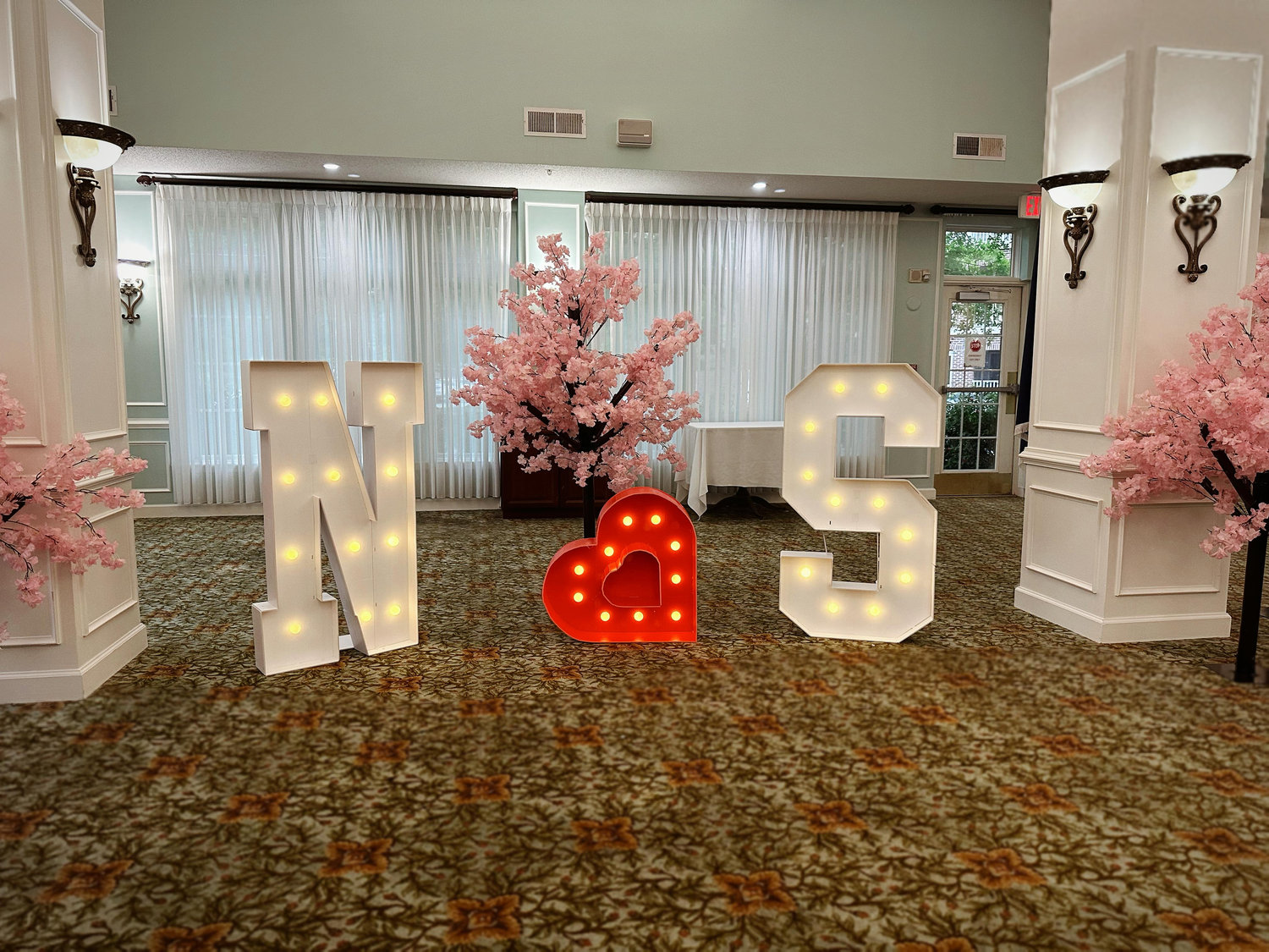 The Wedding Website of Nargis Mahmood and Shawn Fellin
