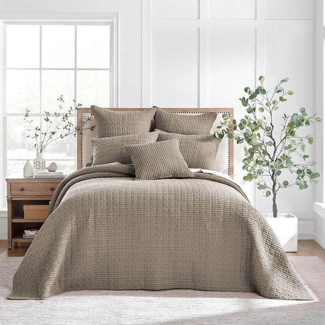 Mills Waffle Taupe Bedspread Set - Queen Bedspread and Two Standard Pillow Shams - Levtex Home