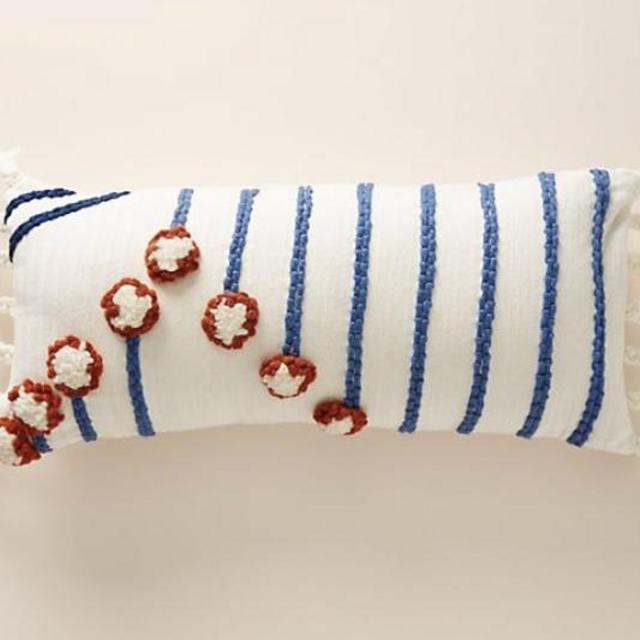 Simal Pillow White