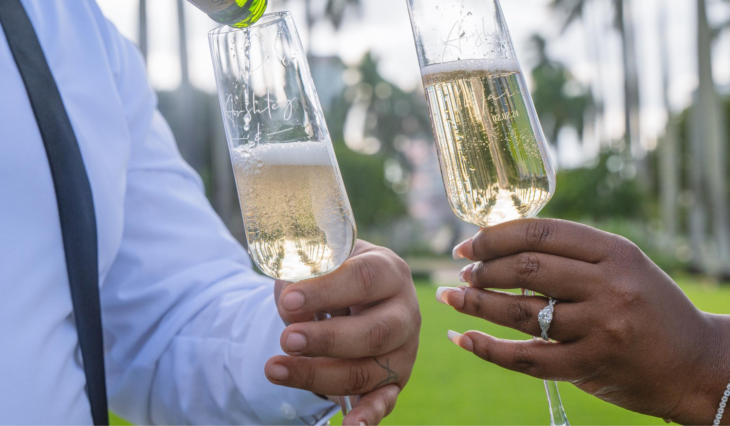 The Wedding Website of Arshley Thelot and Mario Aparicio