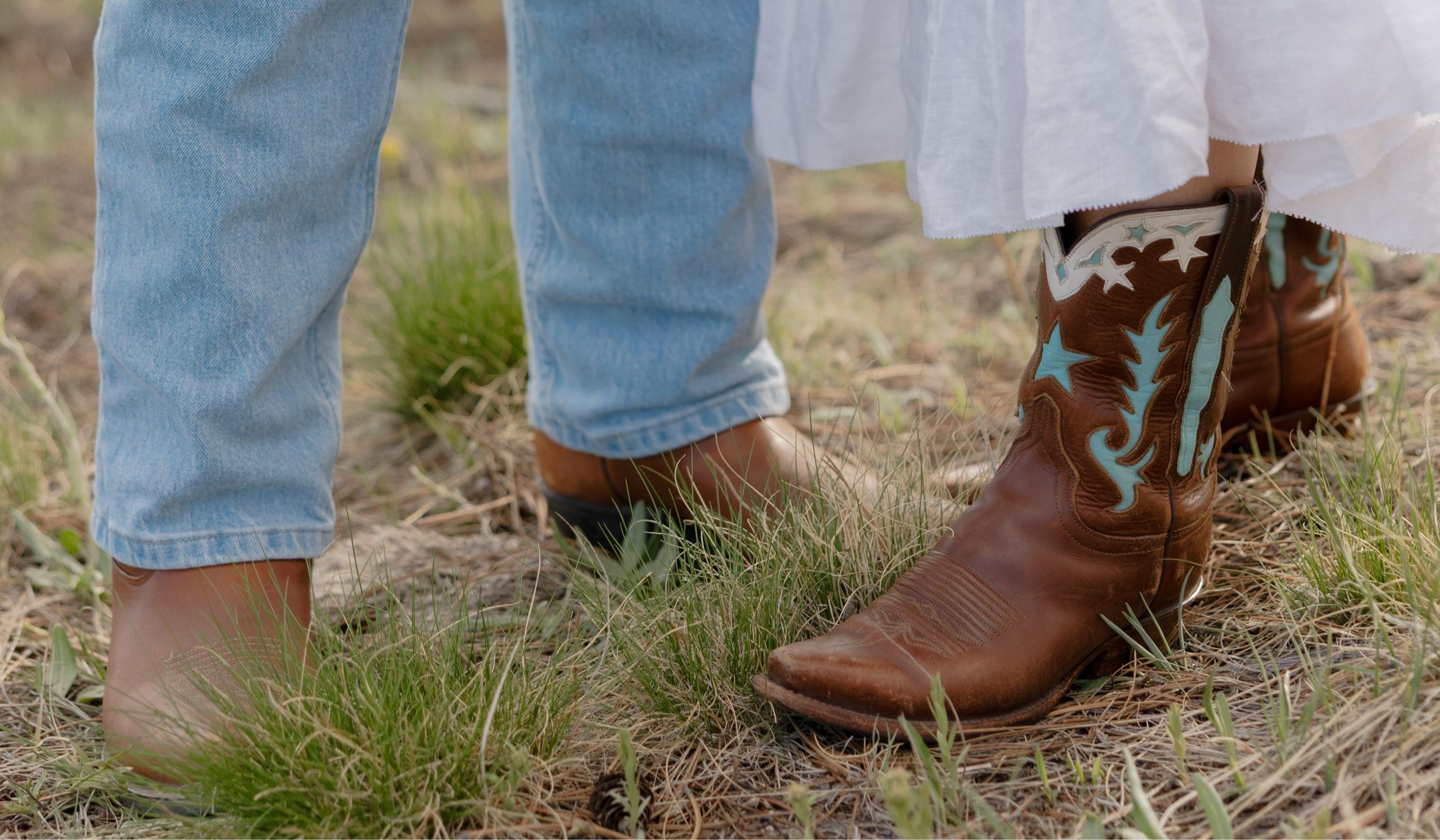 The Wedding Website of Liliana Caceres and Luke Strang