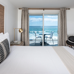Stones Throw Hotel and Restaurant