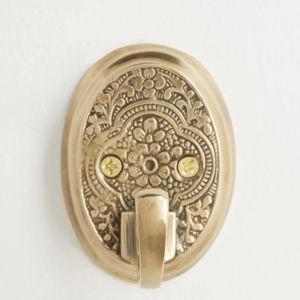 Madras Bath Hook