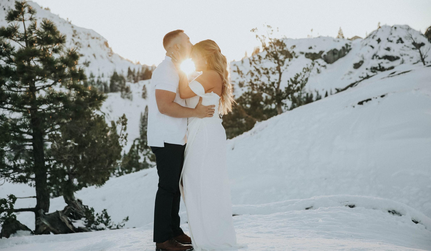 The Wedding Website of Julie Screeton and Adam Cox