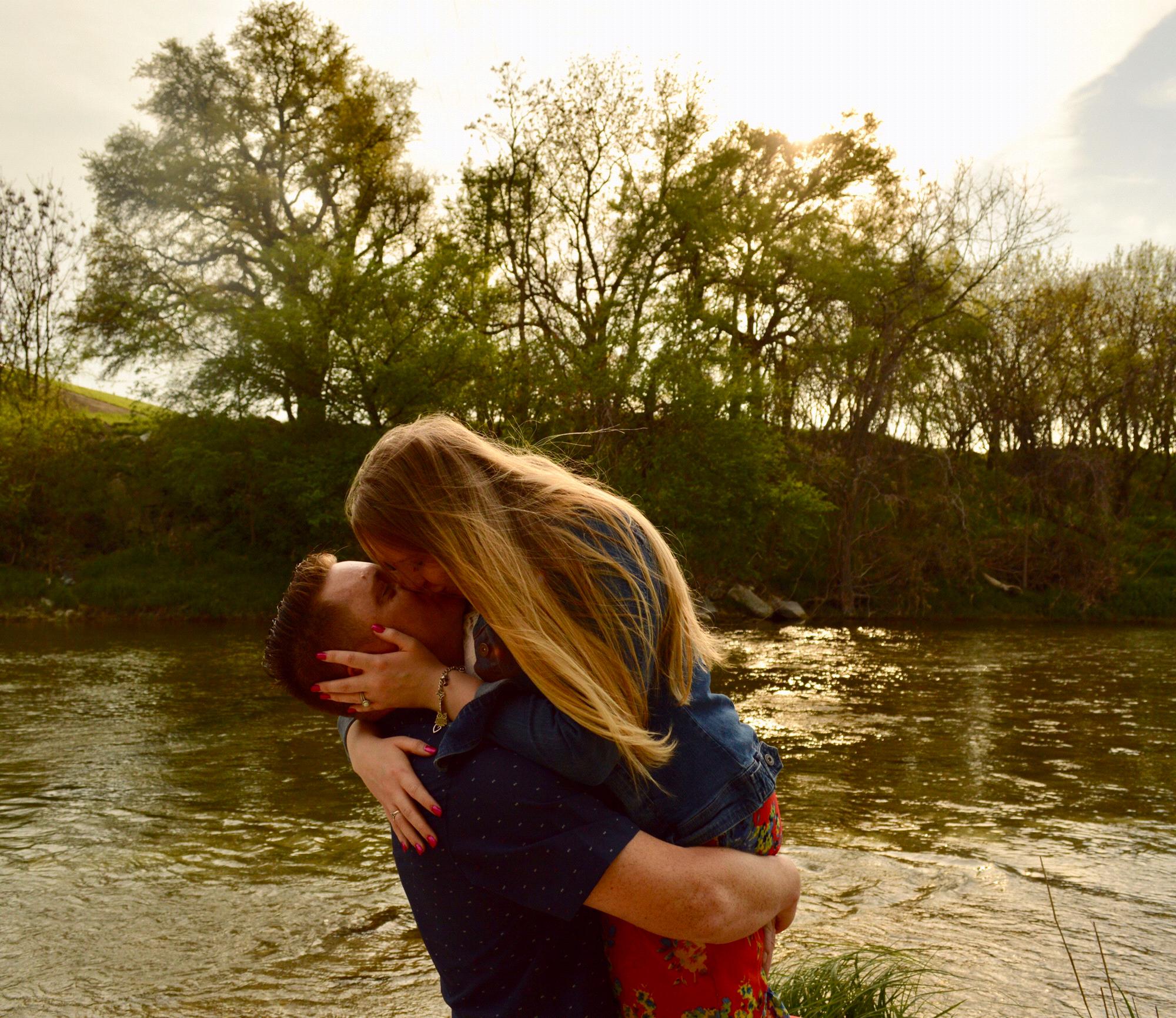 Sweet, sweet kisses!