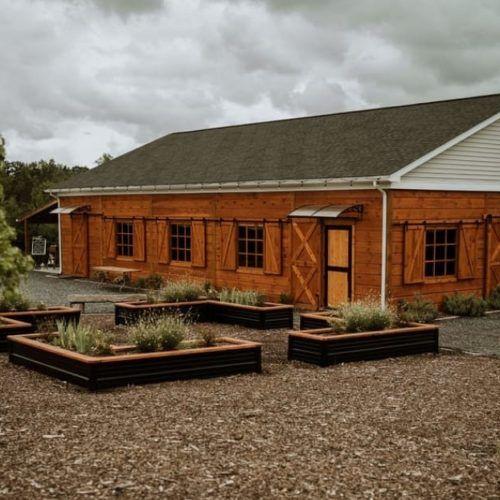 The Wedding Website of Victoria Trancoso and Justice Brown
