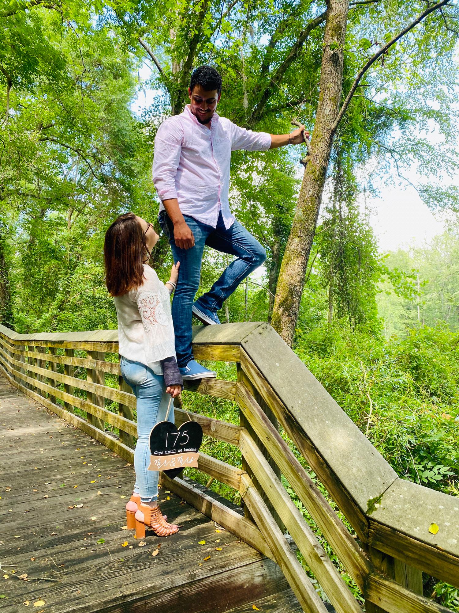 Engagement Pictures!