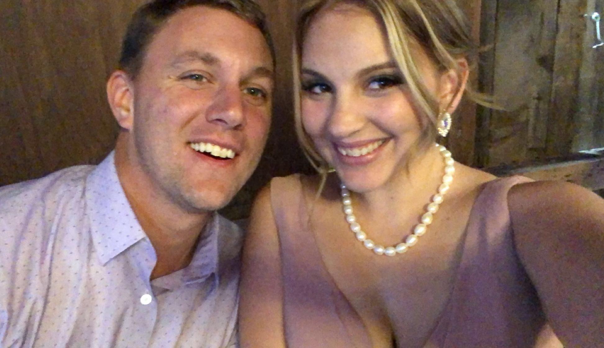 The Wedding Website of Gabriella Sherwood and Jason Gosney