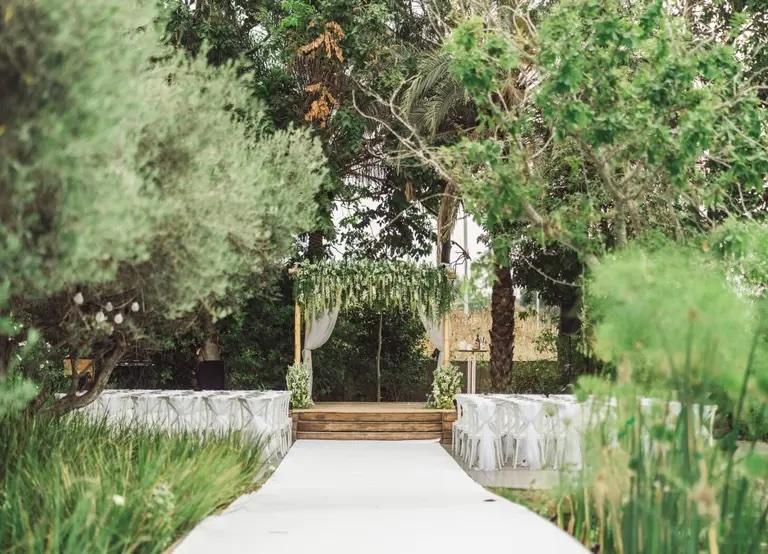 The Wedding Website of Elana Titen and Yona Kadosh