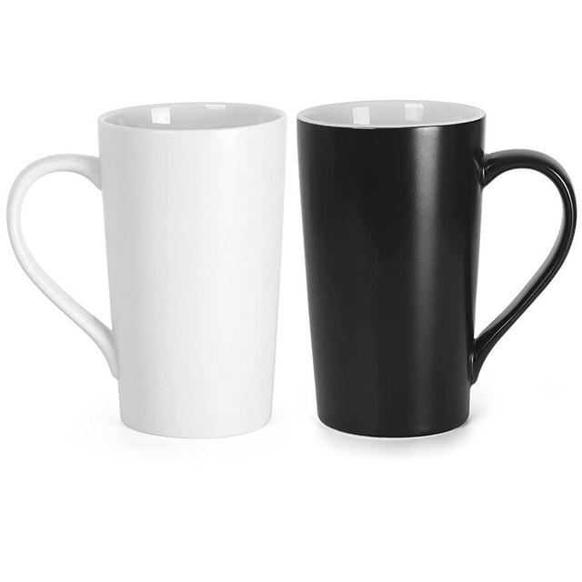 20 OZ Coffee Mugs, Set of 2 Simple White and Black Large Ceramic Cup for Milk Tea with Handle ( Black&White )