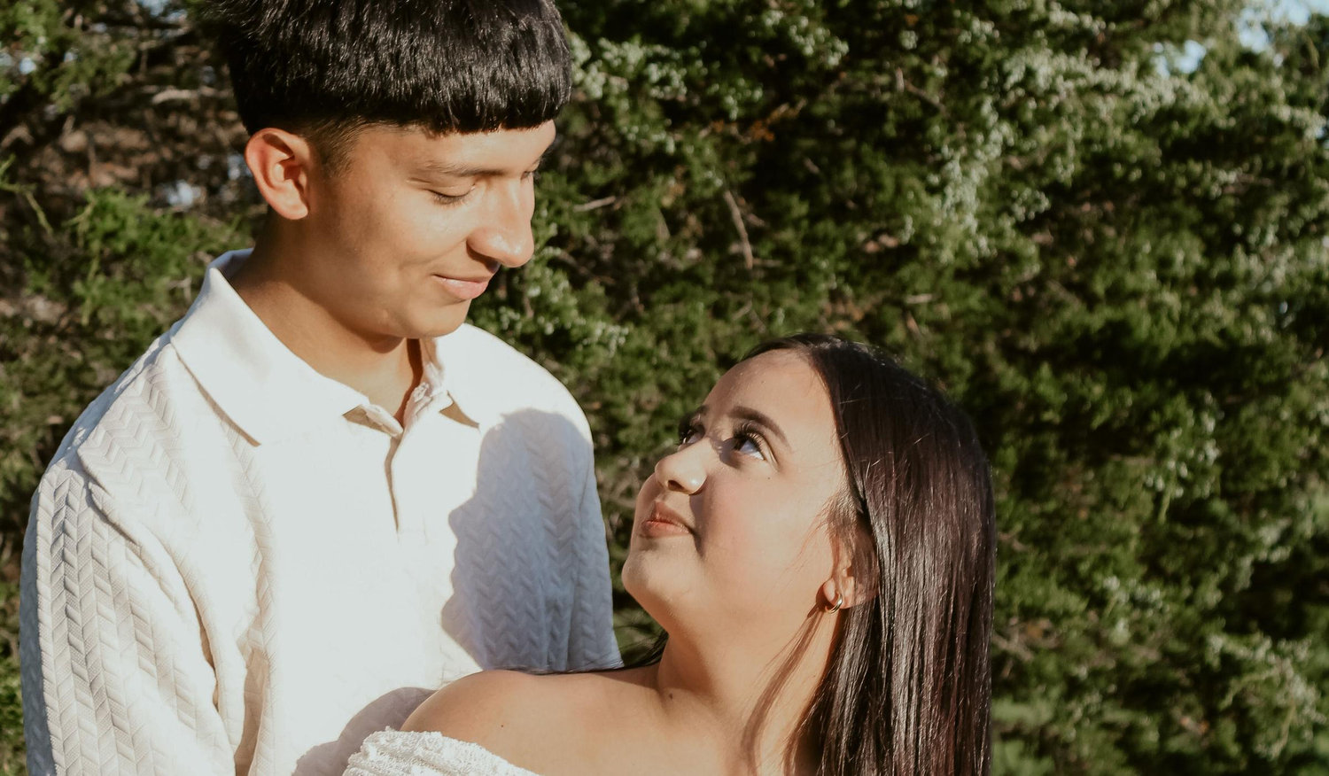 The Wedding Website of Vanessa Luna and Christopher Luna