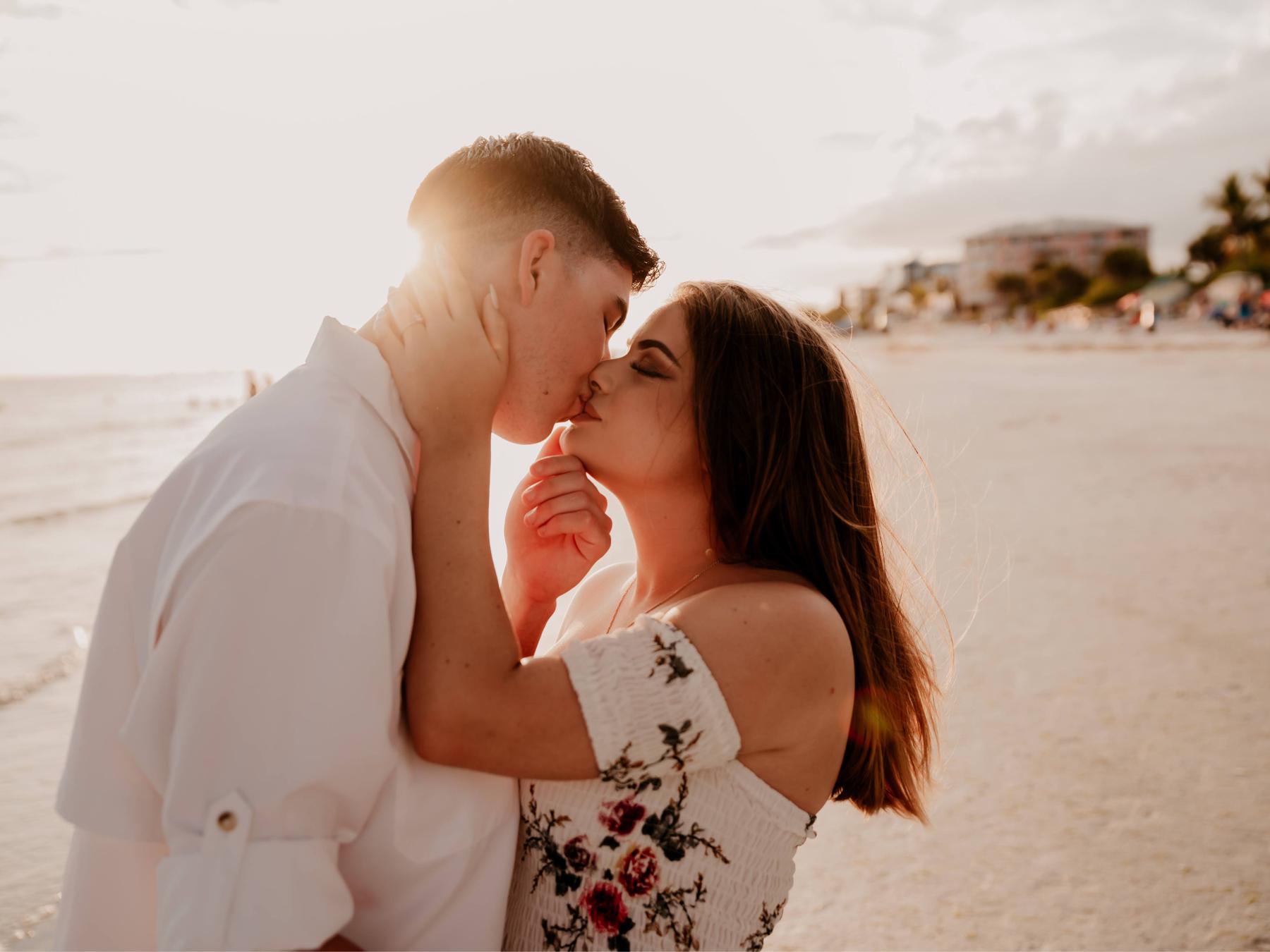 The Wedding Website of Brianna De Cubas and Damian O'Rourke