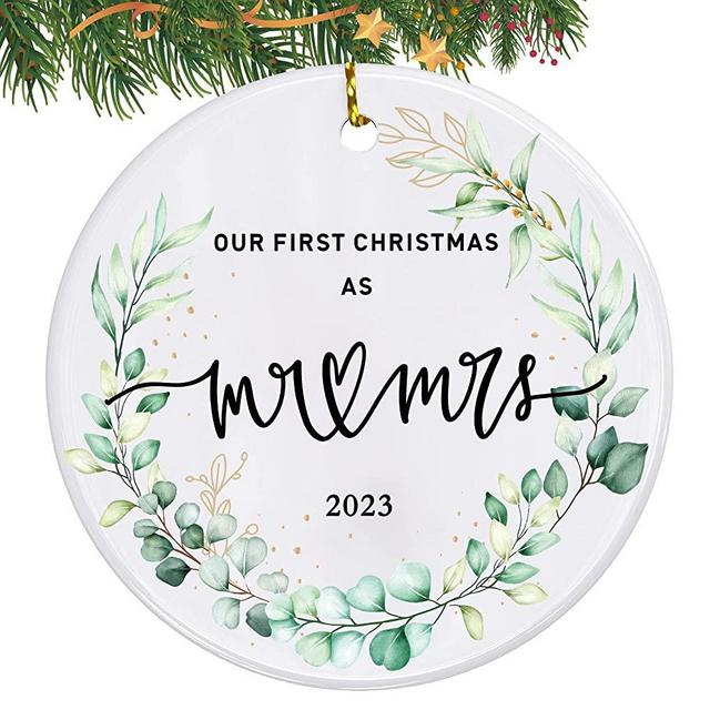 Wedding Gifts for Couples Unique 2023 Our First Christmas as Mr Mrs Ornament, Bridal Shower Gift, First Christmas Married Ornaments, Newlywed Christmas Bauble, Christmas Tree Decoration