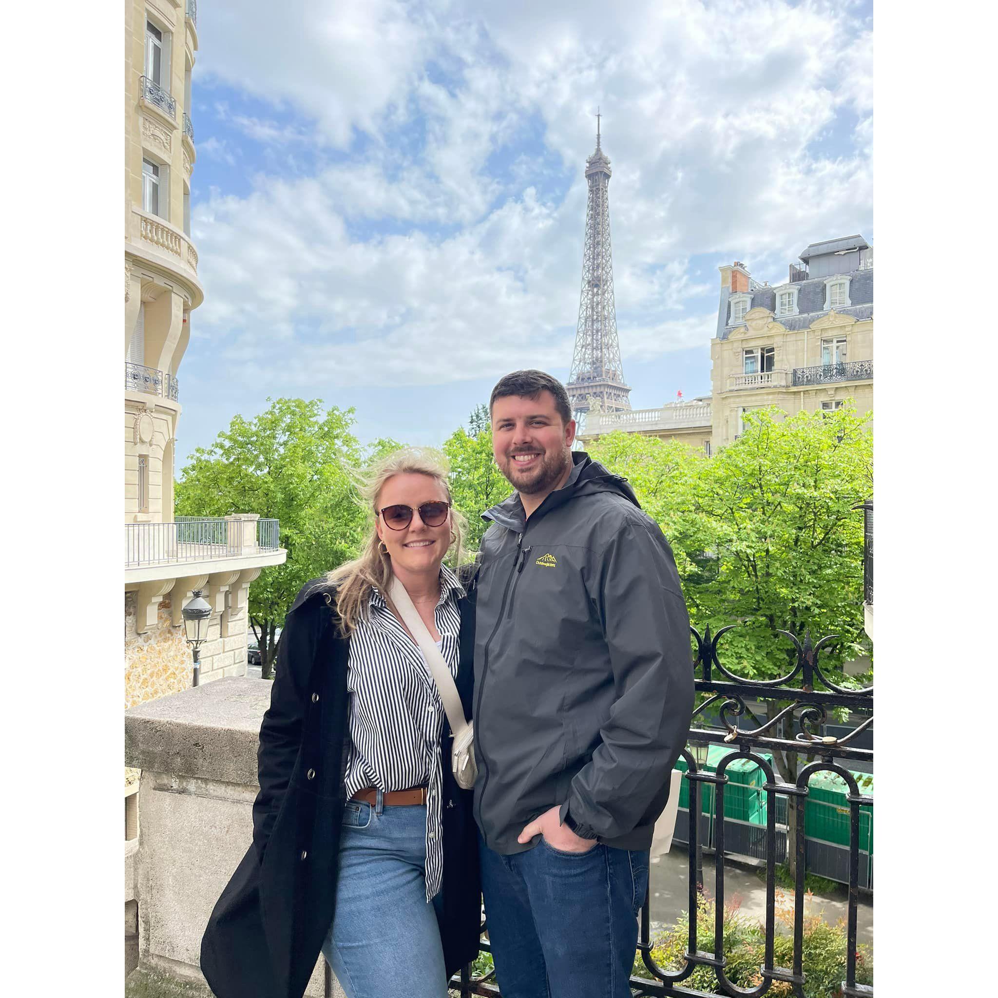 Paris, FR  2024 - Pictured here is a lamp post with a good publicist.