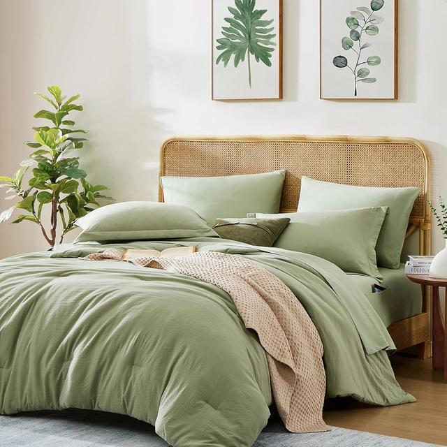 WRENSONGE Sage Green Queen Comforter Set, 7 Pieces Soft Microfiber Comforters Queen Size with Fitted Sheet, Flat Sheet, 2 Pillow Shams, and 2 Pillowcases- Warm Bedding Sets Queen for All Season