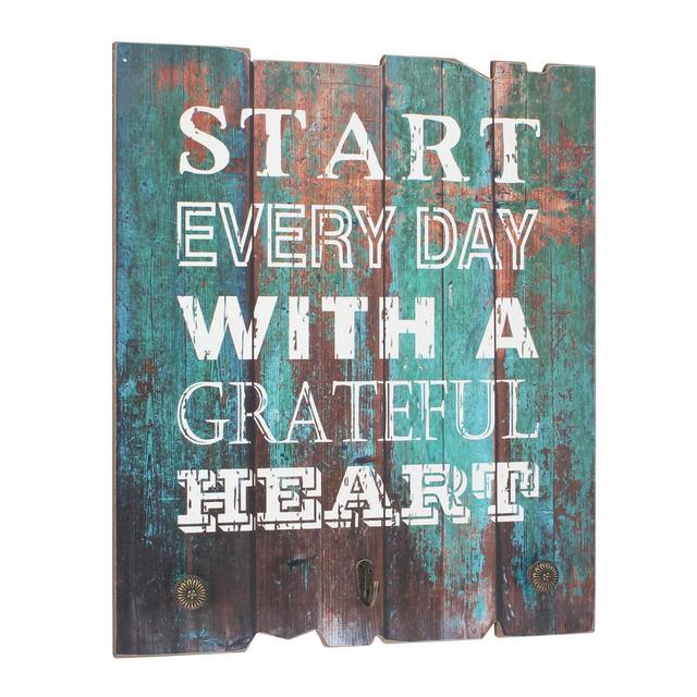 Rustic Wooden Painted "Grateful Heart" Decorative Wall Art - Stonebriar Collection