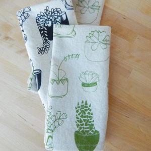 TheHighFiber - Cloth Napkins, Hand Printed Succulents, Plants, Set of 4 Natural Linen / Cotton Blend