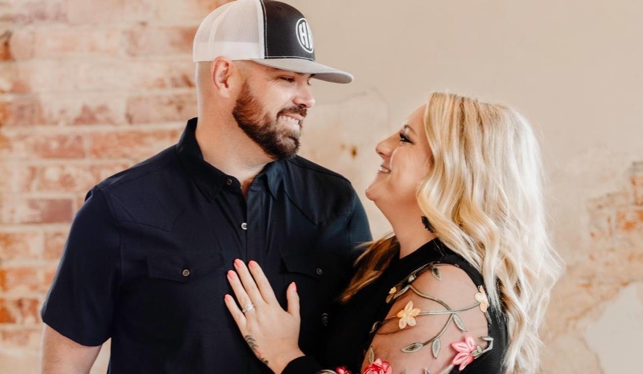 The Wedding Website of Frankie Hughes and Zac Buttercase