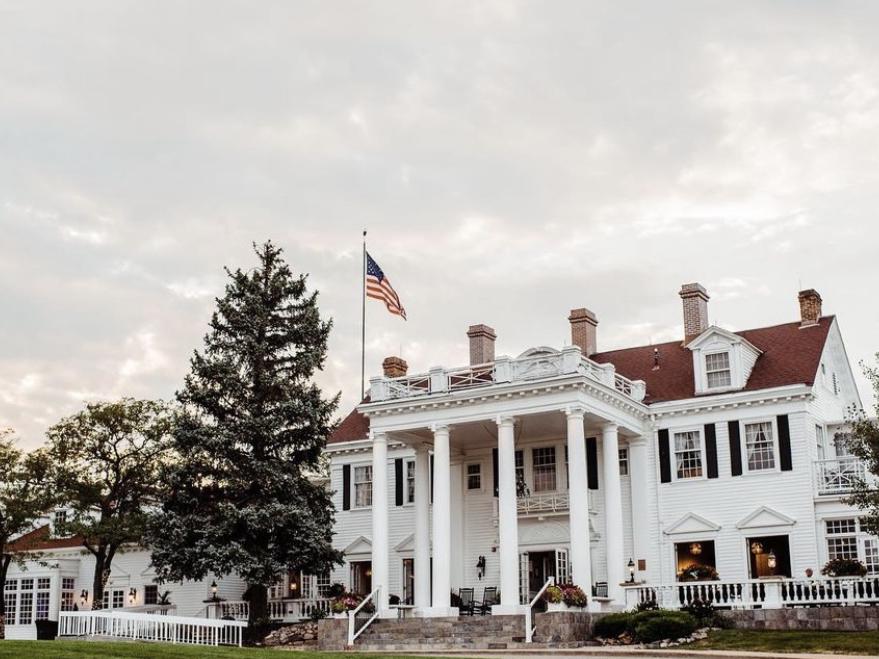 The Wedding Website of Mallory Cook and Alex Ahmann