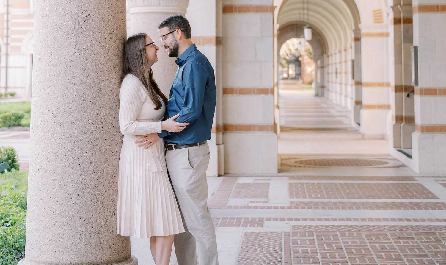 The Wedding Website of Lindsay Rosenhagen and Mitchell Riley