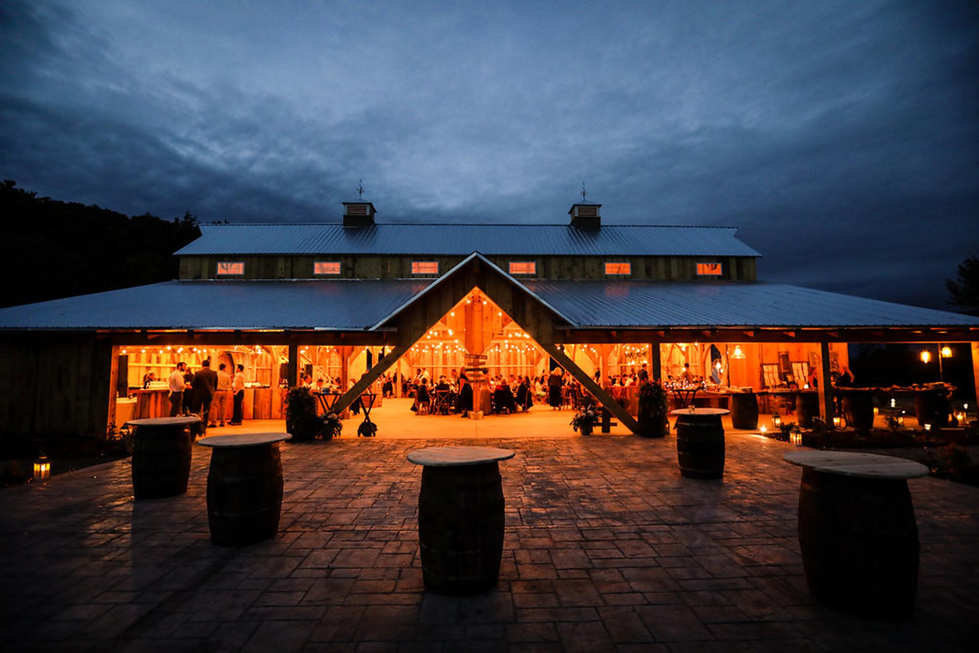 The Wedding Website of Andrea Rhoads and Kevin Blackmur