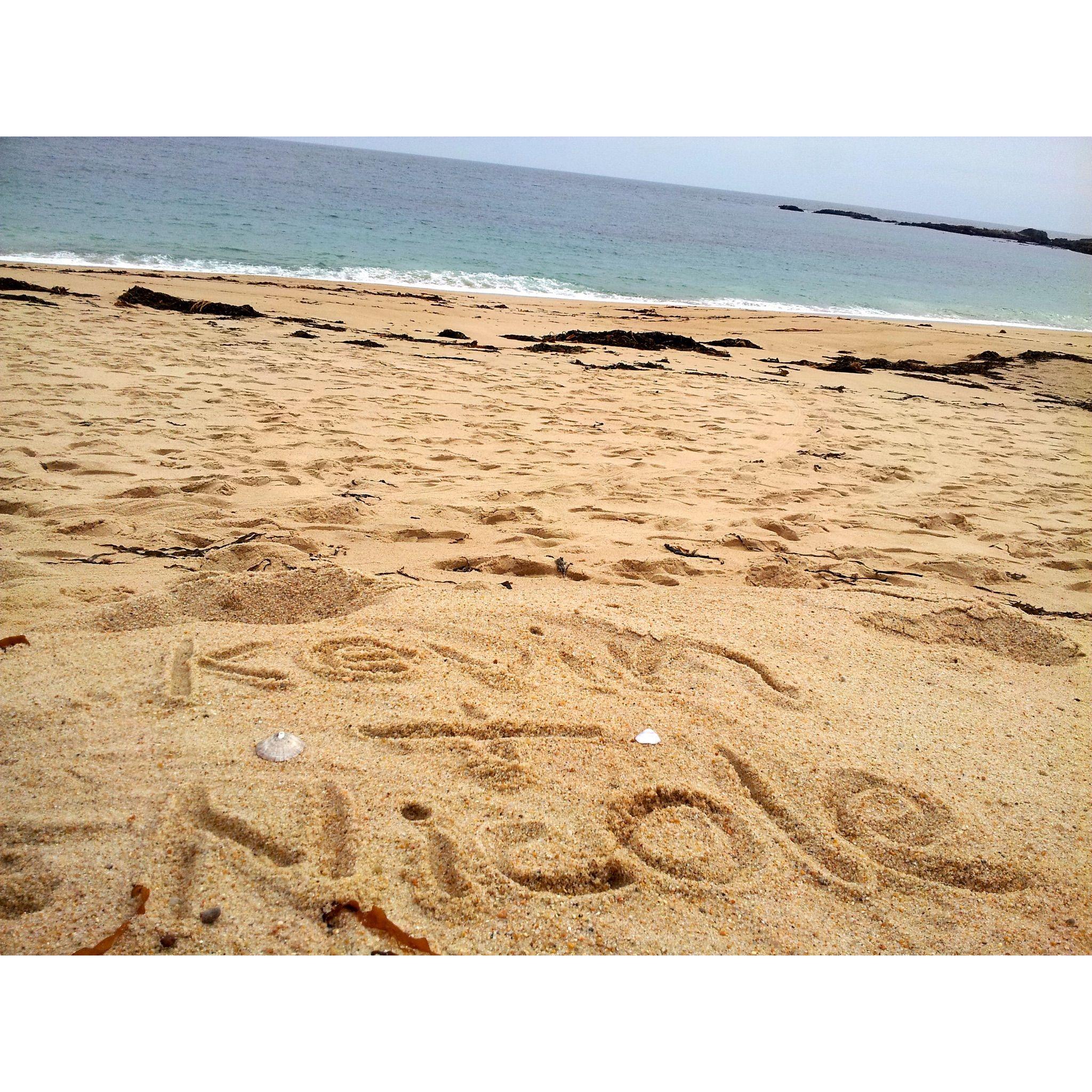 During Nicole's study abroad, she left beach notes wherever she went