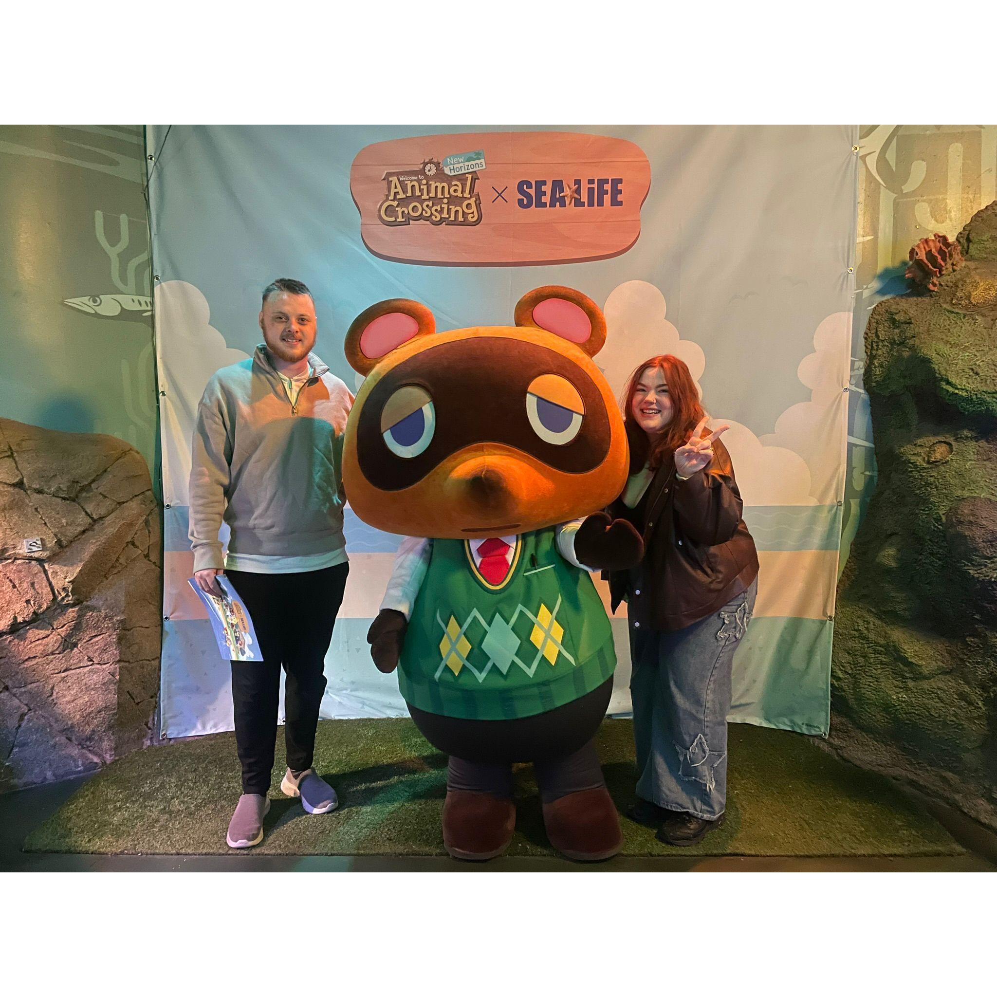 Meeting the king of capitalism, Tom Nook!