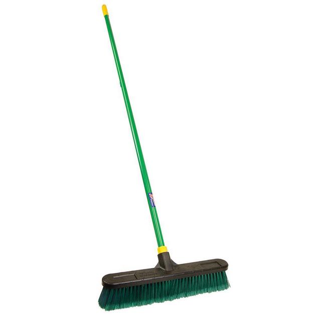 Bulldozer 18 in. Indoor/Outdoor Push Broom