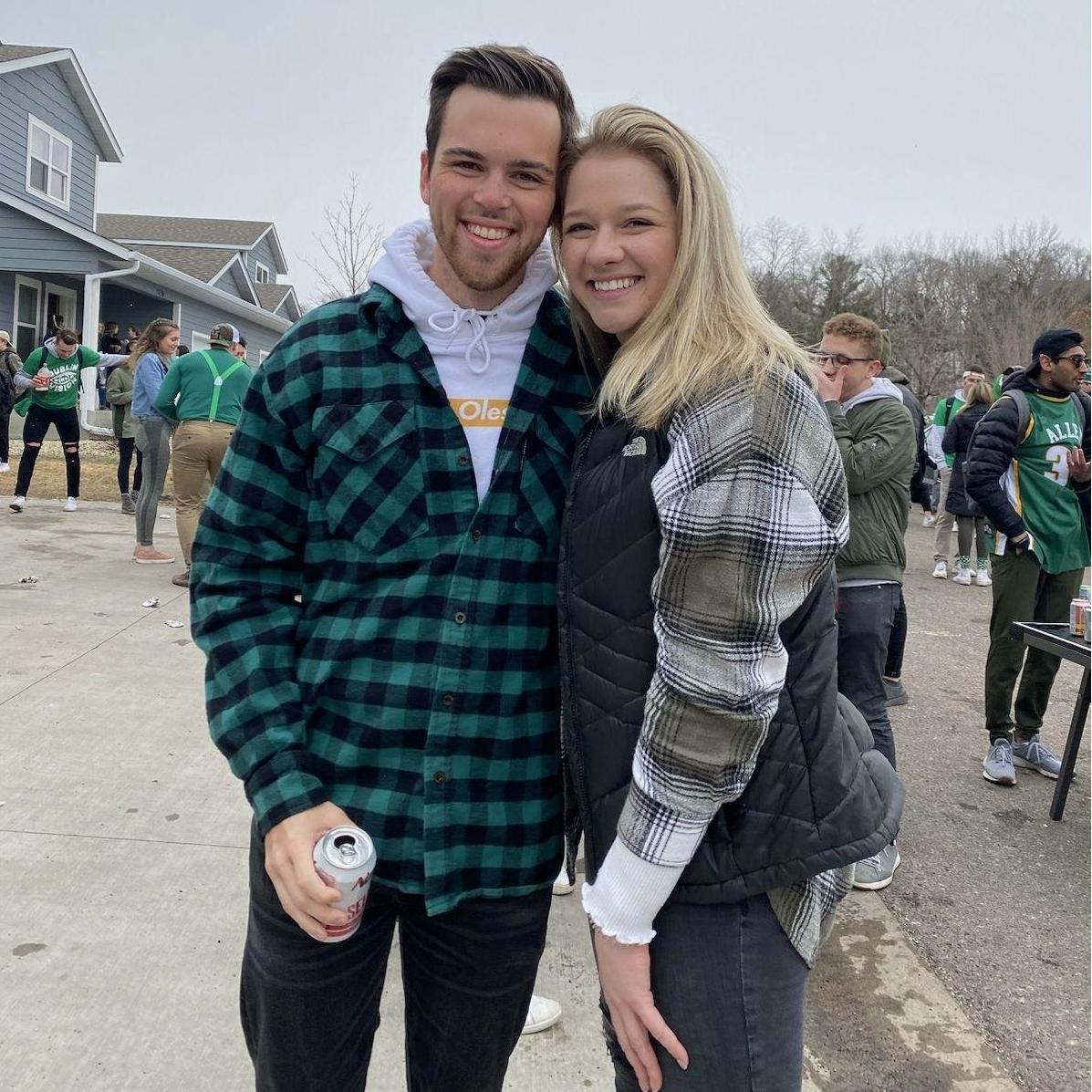 after arguing about who would stand on which side, we also got a cute pic :)