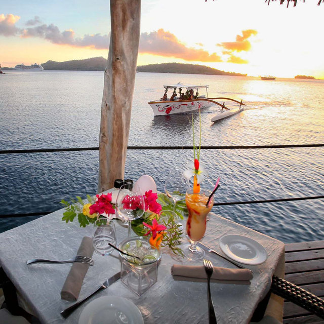 Sunset honeymoon dinner