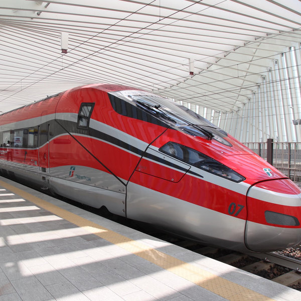 Train ticket from Budapest to Venice