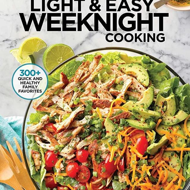 Taste of Home Light & Easy Weeknight Cooking: 307 Quick & Healthy Family Favorites