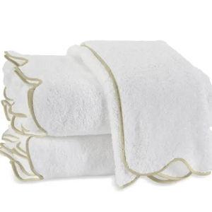 Matouk Cairo Scallop Bath Towel