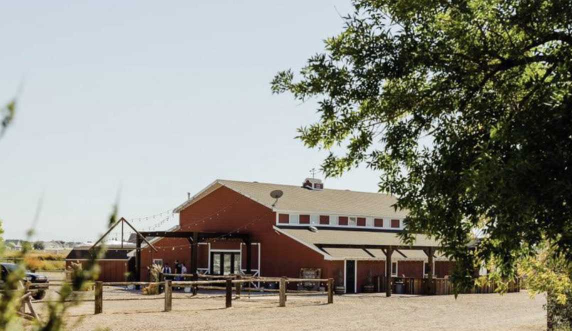 The Wedding Website of Ambrosia Esparza and Jacob Peneueta