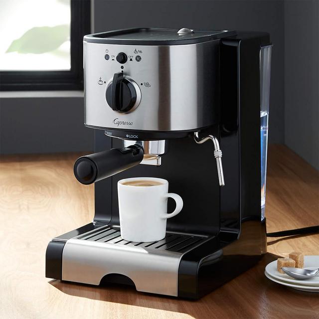 Capresso ® EC100 Pump Espresso and Cappuccino Machine