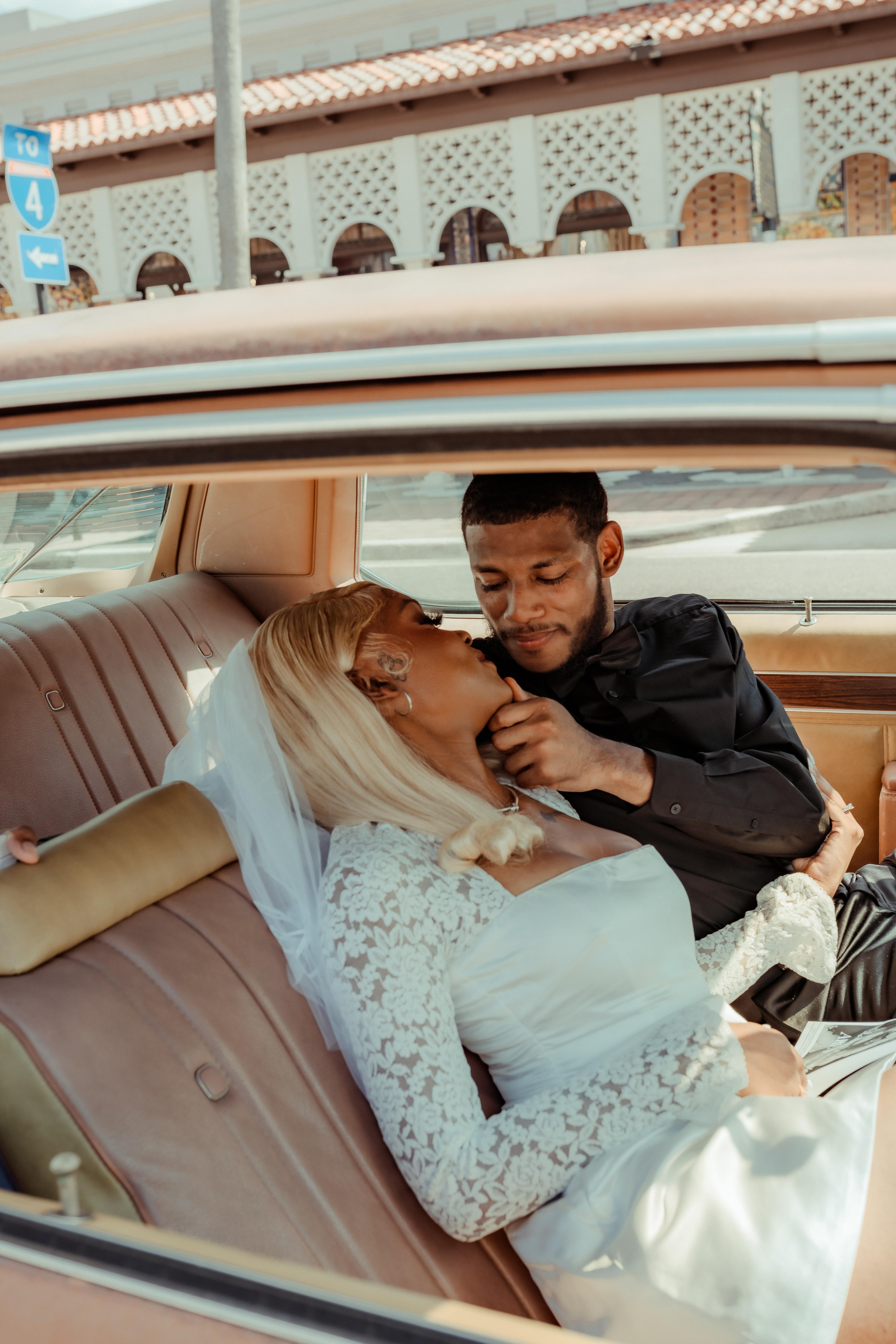 The Wedding Website of Antwanette Walker and Louis Hudson