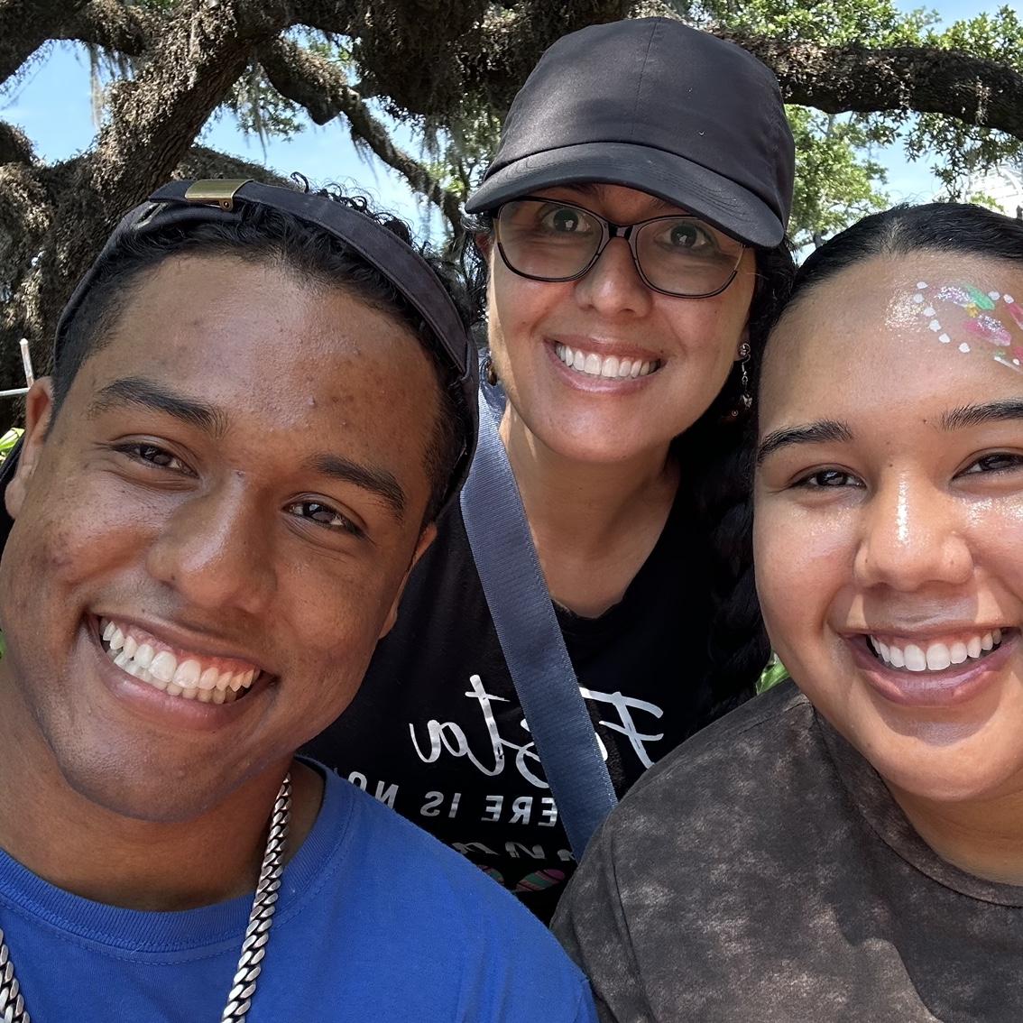 DJ, Vanessa, and Janessa Crawford <3