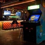 VS. Arcade Bar