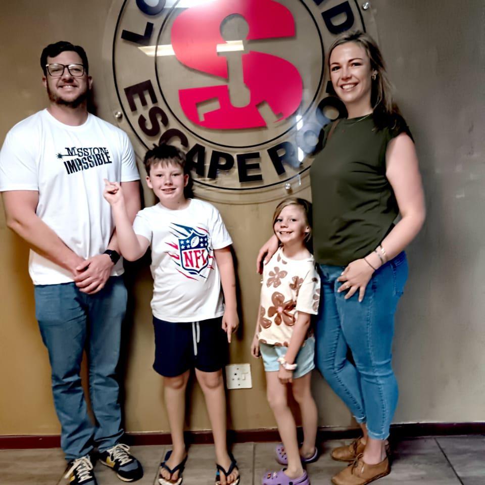 Mission impossible: the mission and escape room, birthday with the family.