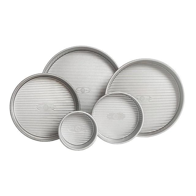USA Pan Nonstick Round Cake Pan Set of 5 Tiered Cake Pans