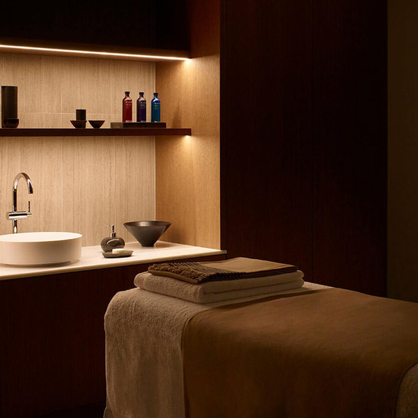 60-Minute Couples Massage