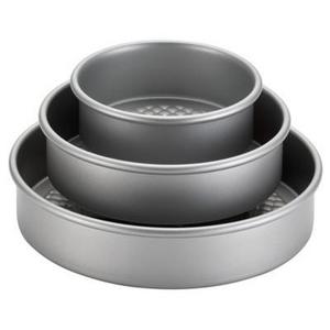 Cake Boss Professional Nonstick Bakeware 3-Piece Round Cake Pan Set - Silver