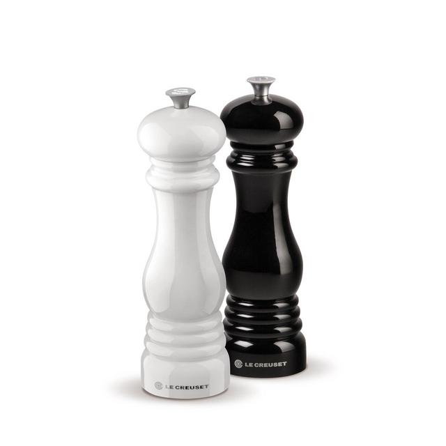 Le Creuset 2-Piece Salt and Pepper Set