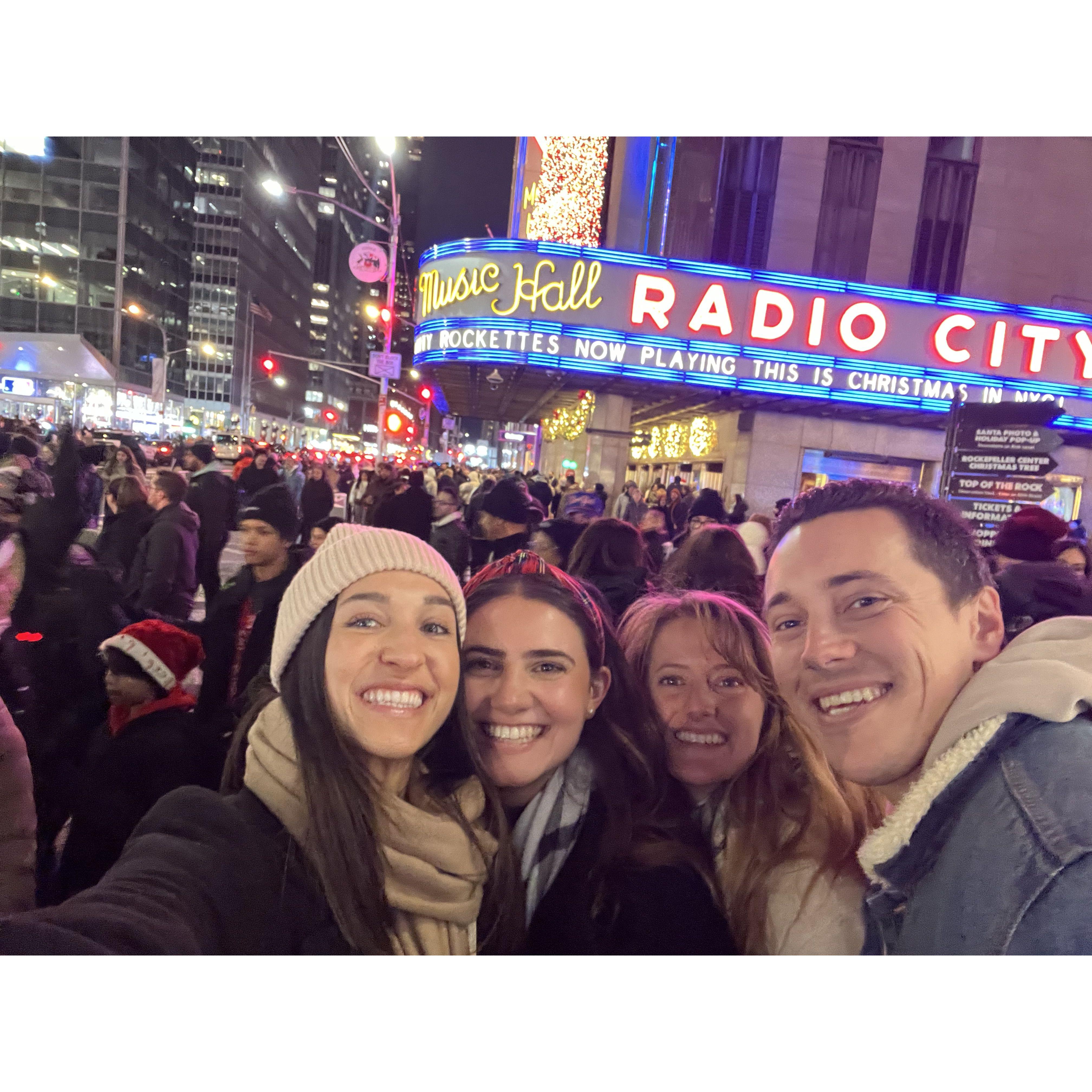 NYC: Christmas Time in the City (2024)