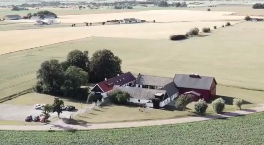 The Wedding Website of Nina rockstedt and Arkae Tuazon