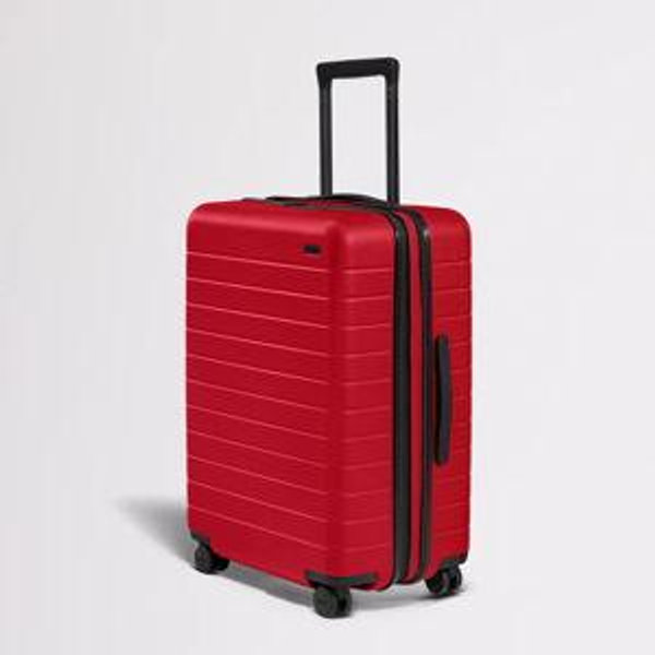 The Medium Flex Suitcase