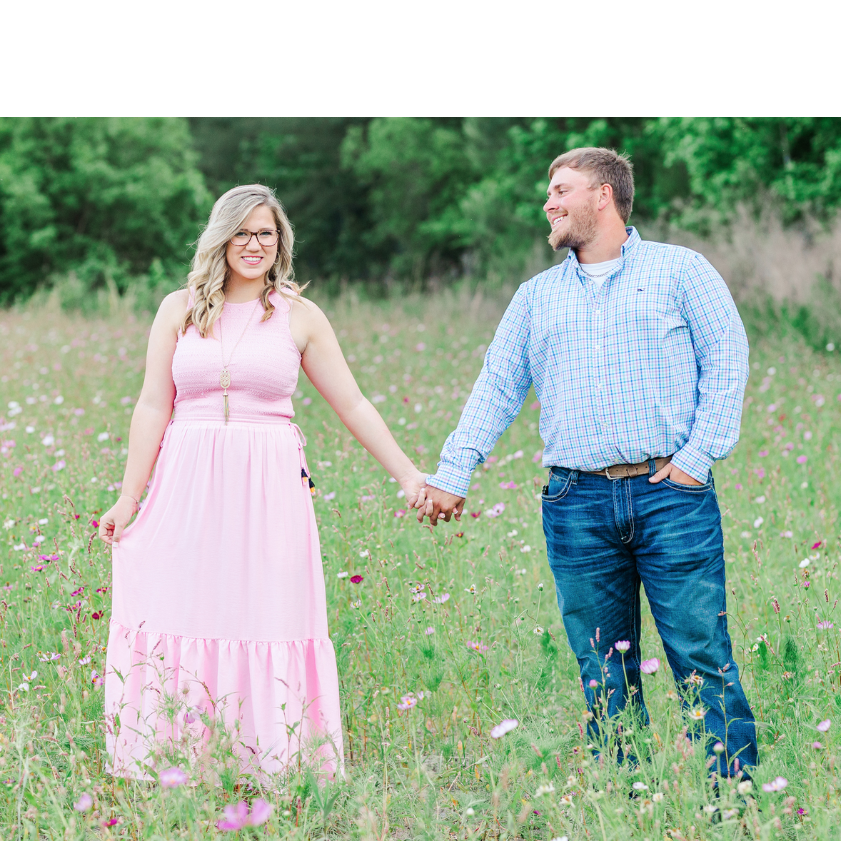 Engagement Pictures!! May, 2021
