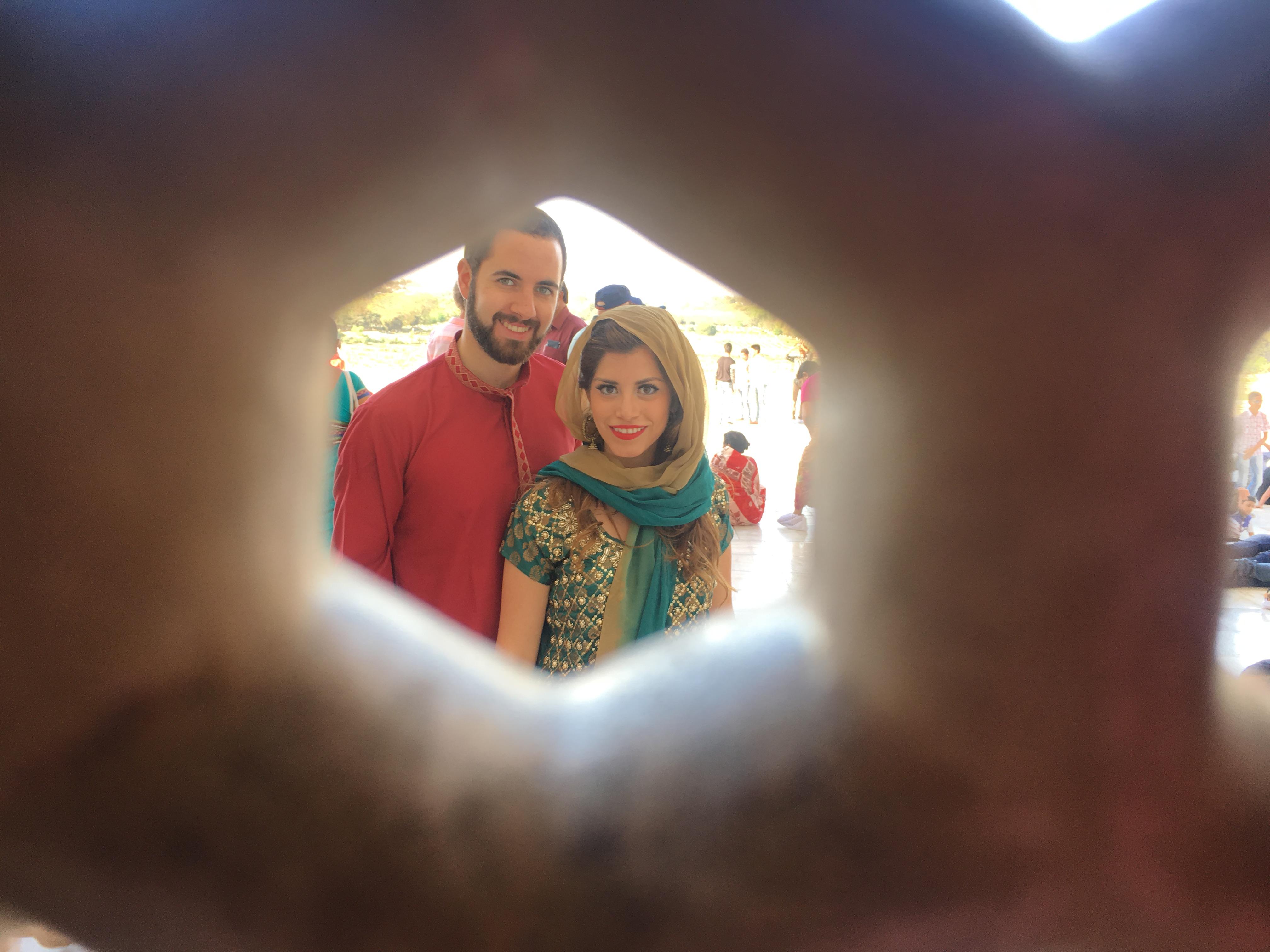 The Wedding Website of Carolina Guardiola Romo and Luis Esteban Villa Alcazar